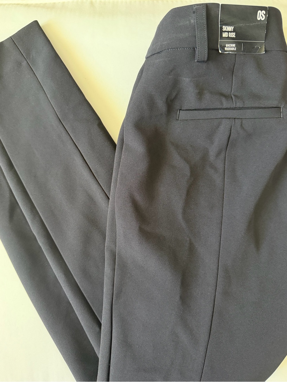 Women’s Express Dress Pants Black Skinny Mid Rise Knit Pockets Zip - Size 0S NWT